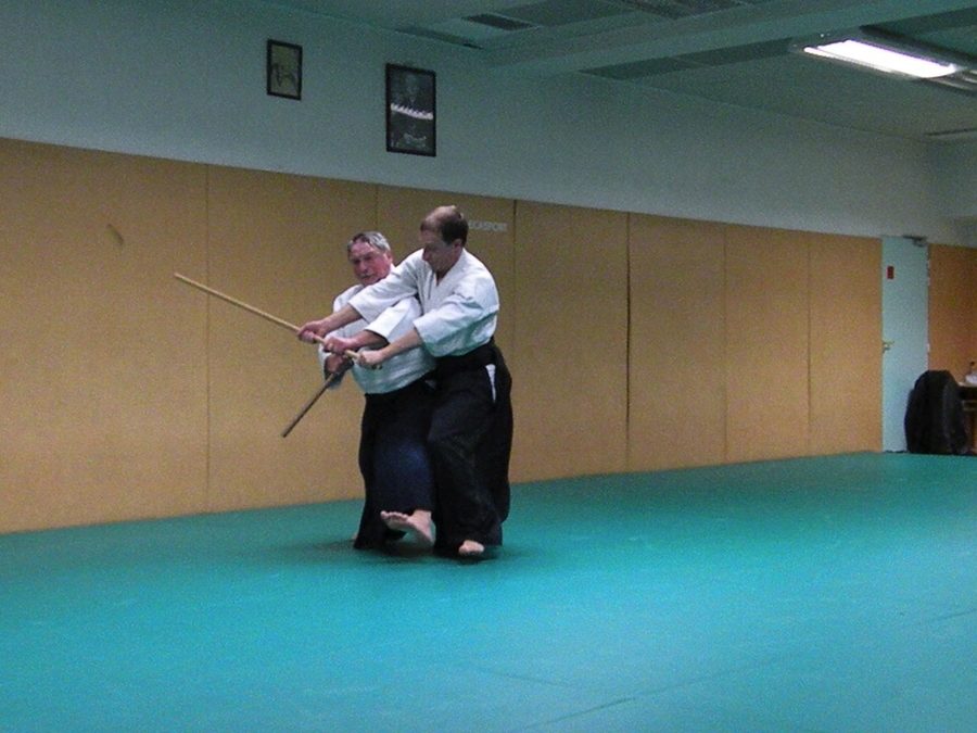 Travail au bokken entre deux pratiquants