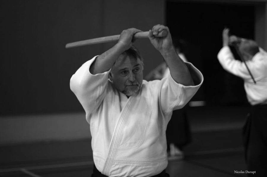 Jean-Claude Joannes, travail aux armes, photo en noir et blanc